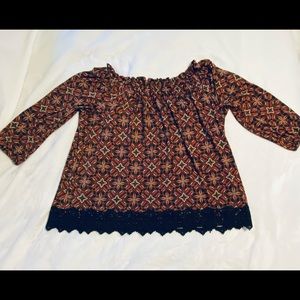 Beautiful Top by Raphaella